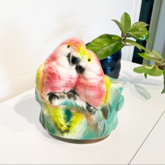 VINTAGE Ceramic Californian Vibrant Lovebird Planter - Picture 1 of 5